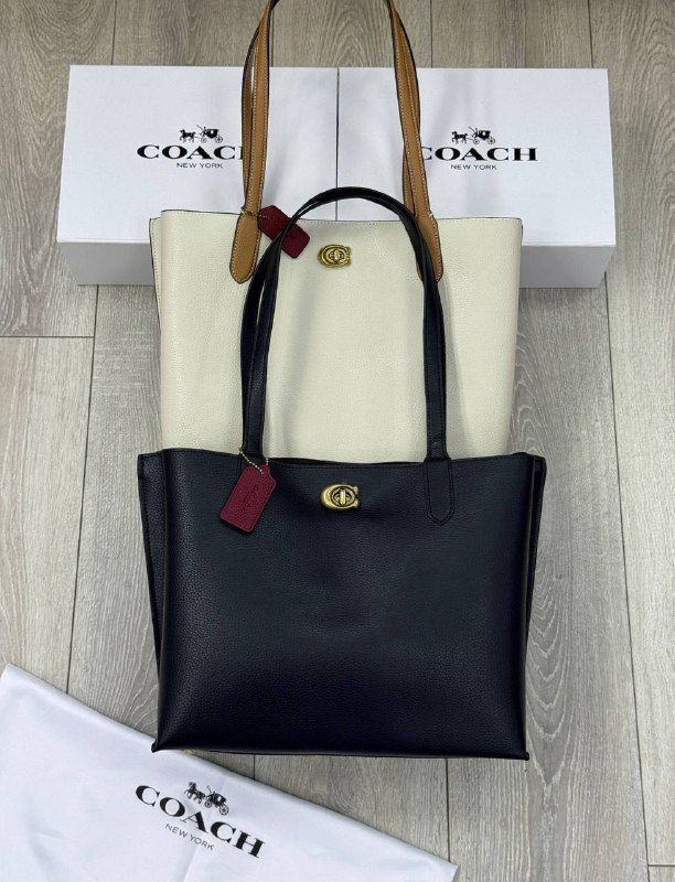 Coach — из натуральной кожи