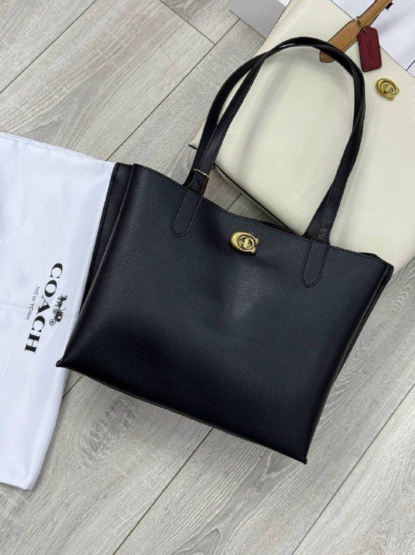Coach — из натуральной кожи